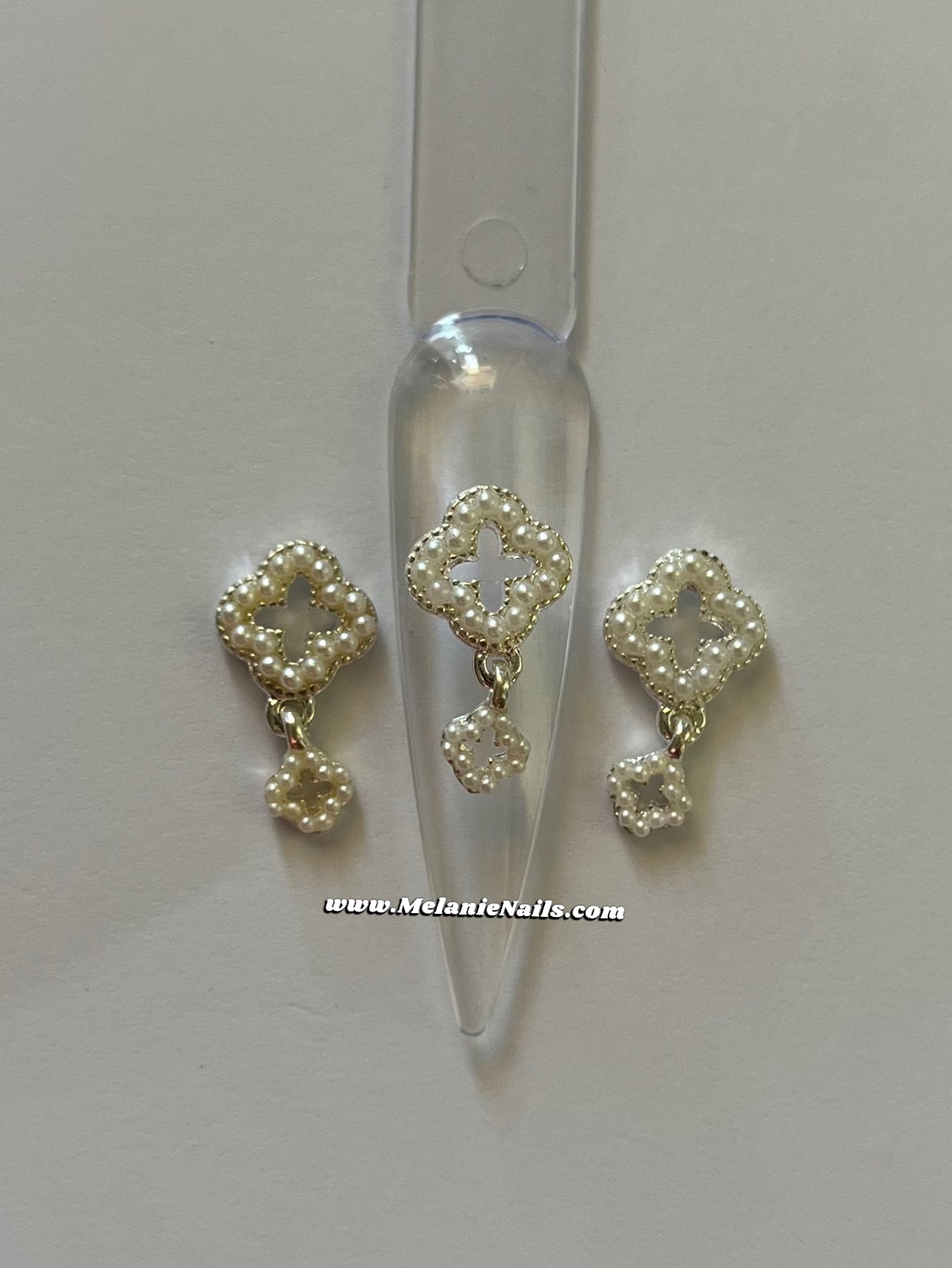 Clover Pearl Silver Dangle Nail Charms