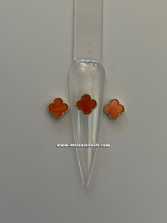 Mini Coral Clover Nail Charms